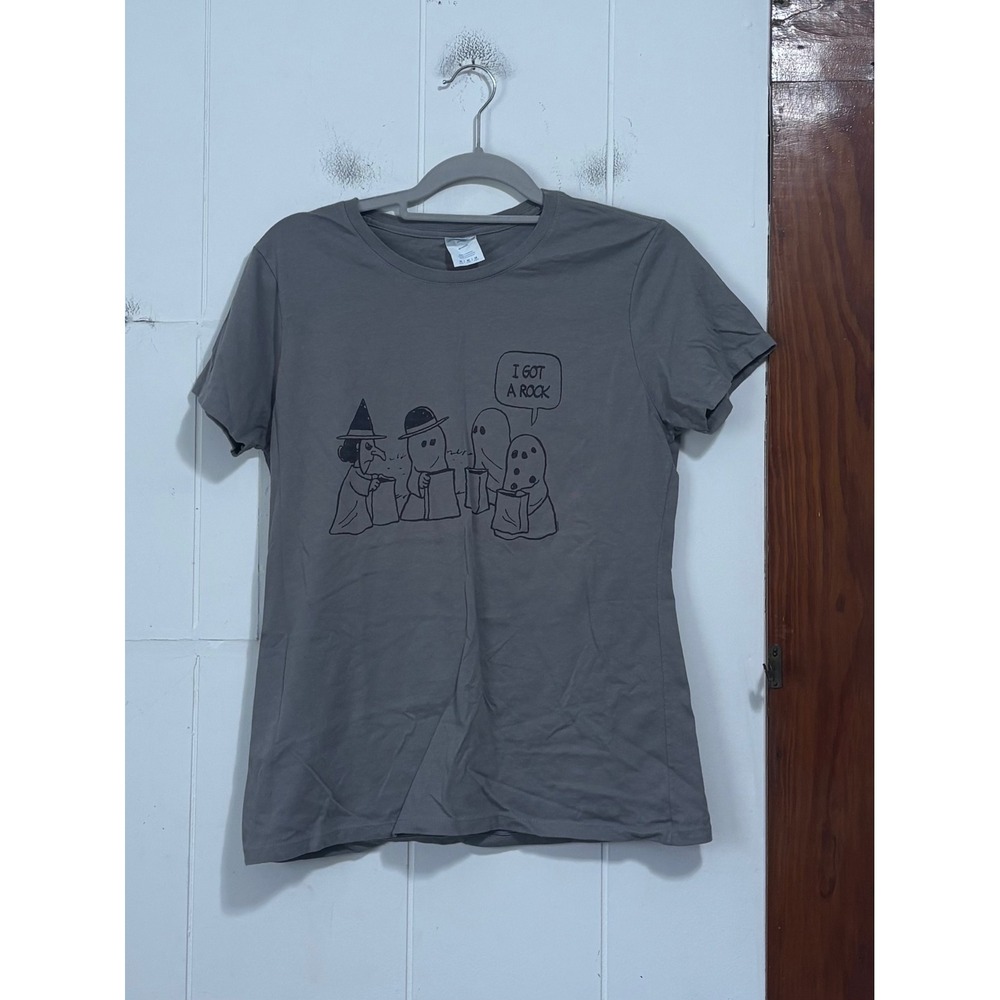 Port & Company Peanuts Halloween I Got A Rock Ghost Graphic Tee Gray Medium